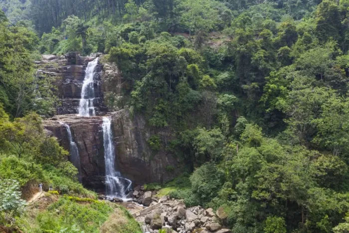 Framed Print : Ramboda Falls near Ramboda, Central Province, Sri Lanka
