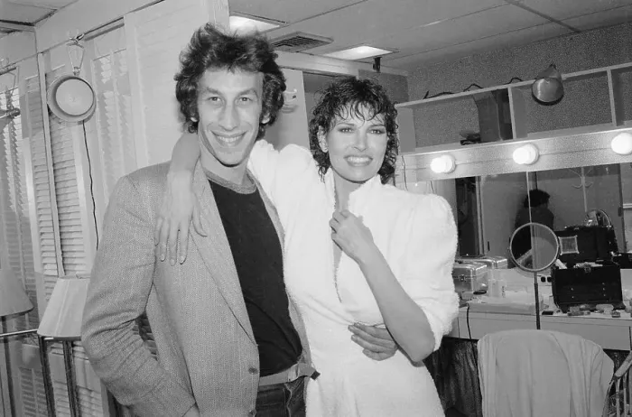 Framed Print : Raquel Welch With Andre Weinfeld Framed Print : Raquel Welch With Andre Weinfeld