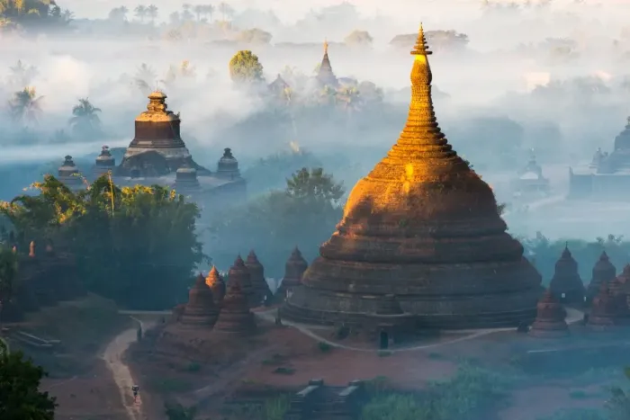 Framed Print : Ratabanon pagoda and old ruins of Mrauk-U Framed Print : Ratabanon pagoda and old ruins of Mrauk-U