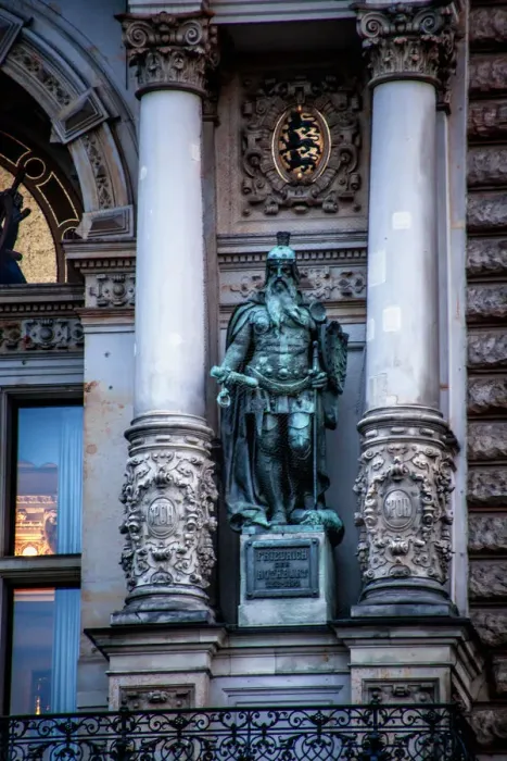 Framed Print : Rathaus in Hamburg (town hall)