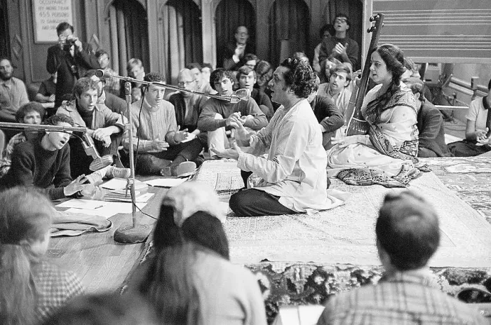 Framed Print : Ravi Shankar at New York's City College Framed Print : Ravi Shankar at New York's City College