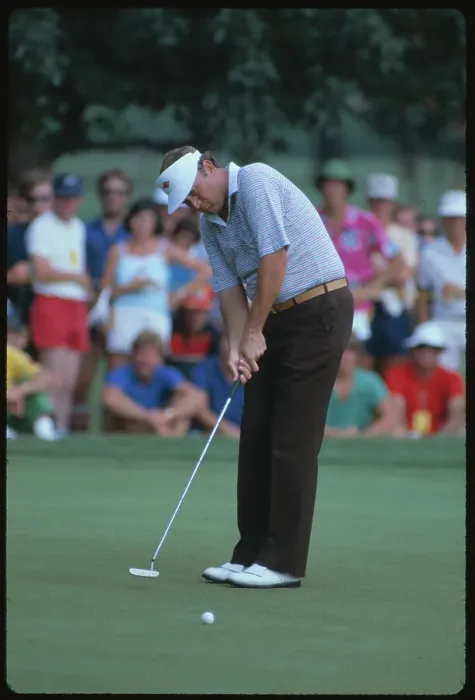 Framed Print : Ray Floyd Putting Framed Print : Ray Floyd Putting