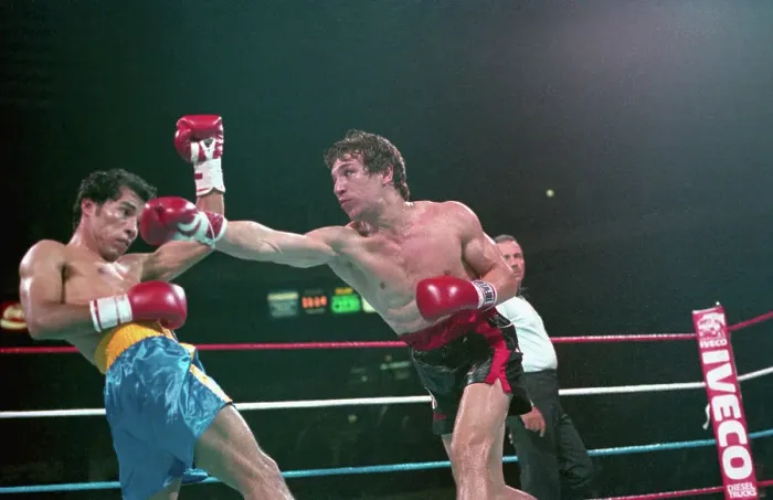 Framed Print : Ray Mancini and Orlando Romero in the Ring Framed Print : Ray Mancini and Orlando Romero in the Ring