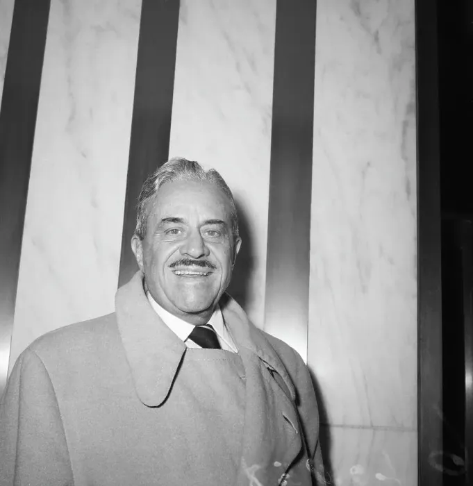 Framed Print : Raymond Loewy Framed Print : Raymond Loewy