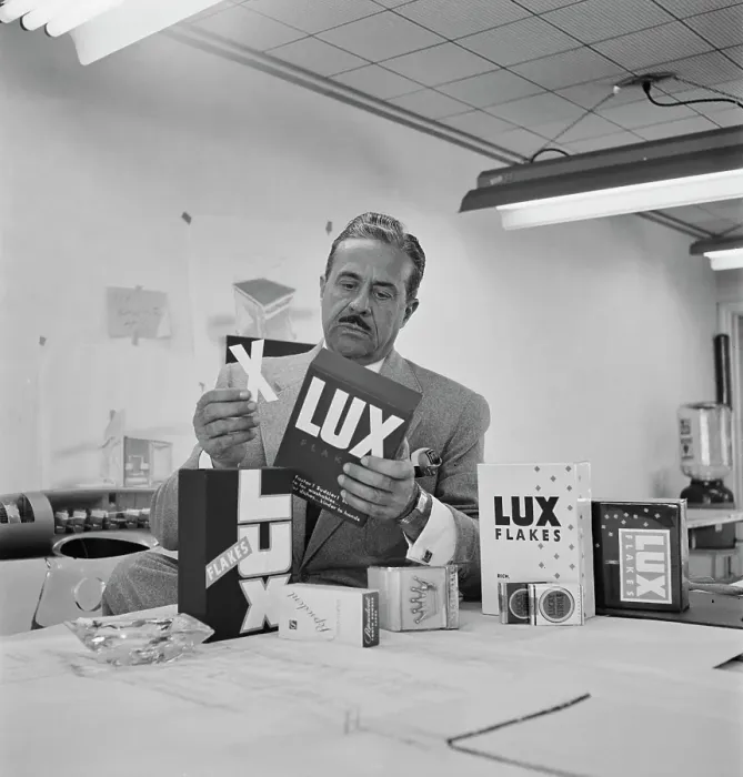 Framed Print : Raymond Loewy