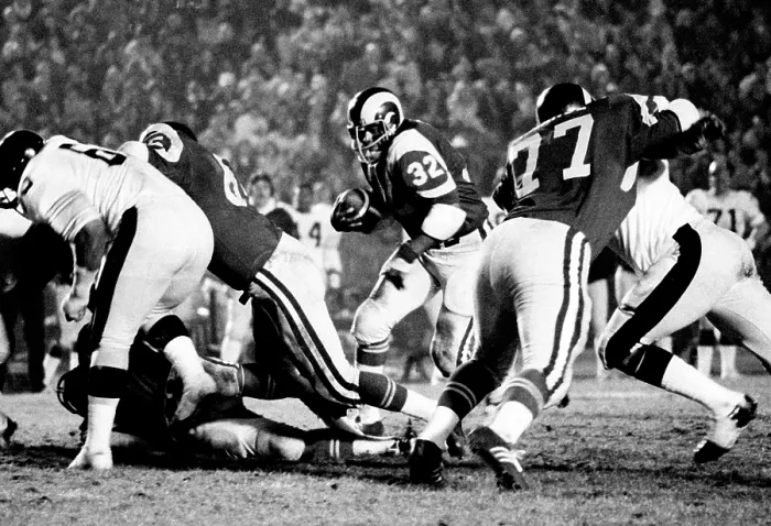 Framed Print : RB Cullen Bryant During Los Angeles Rams vs Pittsburgh Steelers 1975 Framed Print : RB Cullen Bryant During Los Angeles Rams vs Pittsburgh Steelers 1975
