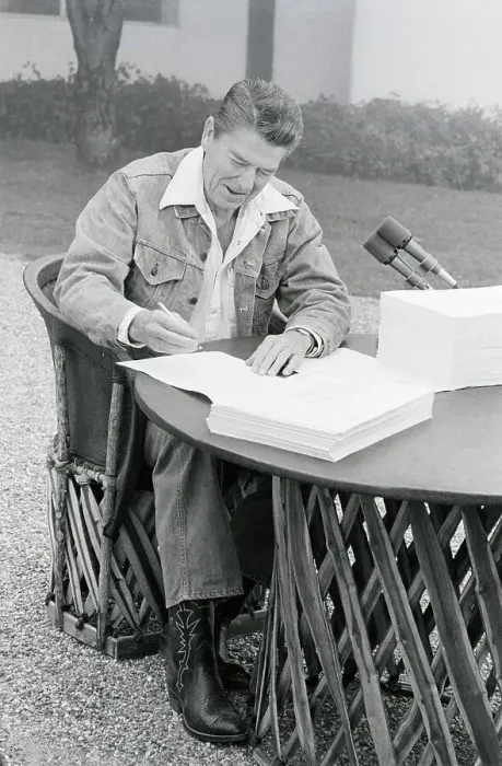 Framed Print : Reagan Signing Economic Recovery Program Framed Print : Reagan Signing Economic Recovery Program