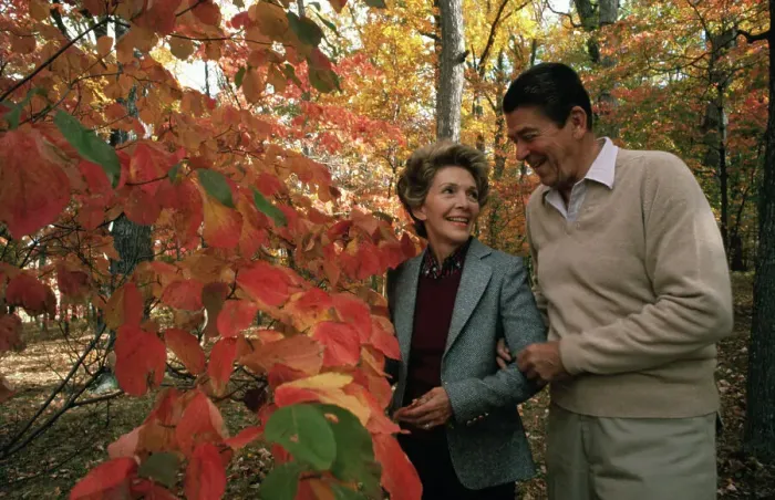 Framed Print : The Reagans With Autumnal Foliage Framed Print : The Reagans With Autumnal Foliage