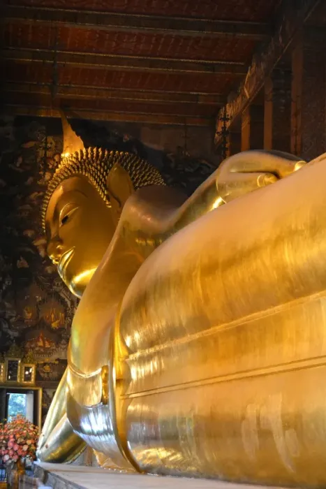Framed Print : Reclining Buddha Framed Print : Reclining Buddha