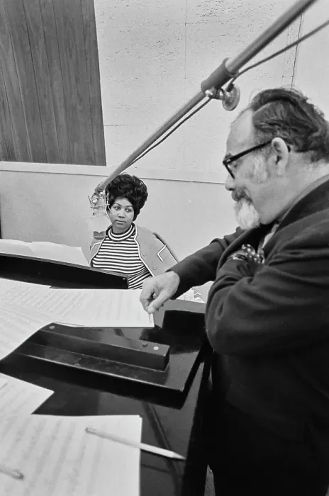 Framed Print : Recording of Aretha Franklin's Album This Girl's in Love with You At Atlantic Studios