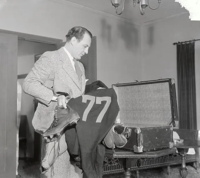 Framed Print : Red Grange Retiring Soon Framed Print : Red Grange Retiring Soon