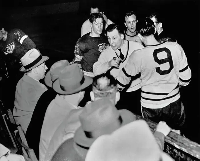 Framed Print : Red Wings Vs Maple Leafs, 1942 Framed Print : Red Wings Vs Maple Leafs, 1942