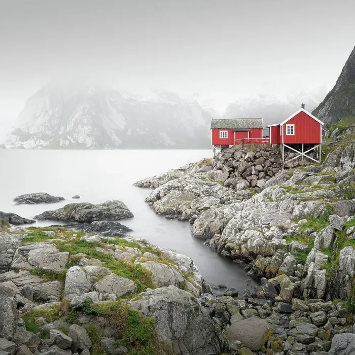 Framed Print : Red wooden houses by the fjord in Hamnoey, Lofoten, Norway Framed Print : Red wooden houses by the fjord in Hamnoey, Lofoten, Norway