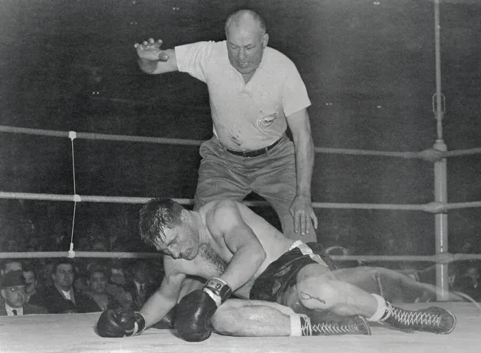 Framed Print : Referee Giving Yvon Durelle a Countdown Framed Print : Referee Giving Yvon Durelle a Countdown