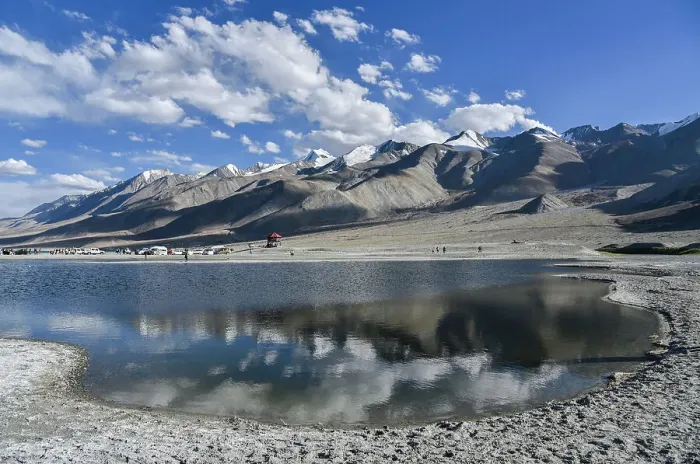 Framed Print : Reflection View of mountain at Pangong Lake with blue sky in summer, Leh Ladakh, North India Framed Print : Reflection View of mountain at Pangong Lake with blue sky in summer, Leh Ladakh, North India