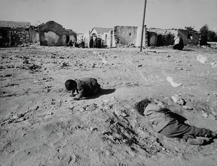 Framed Print : Refugee Children In Gaza Framed Print : Refugee Children In Gaza