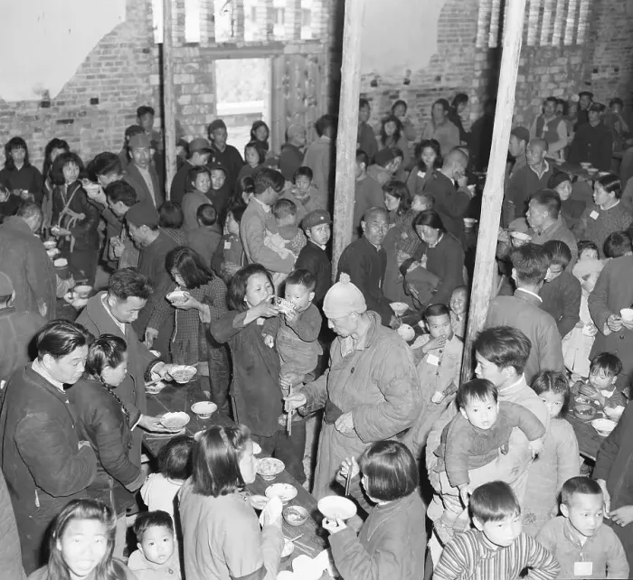 Framed Print : Refugee Parents In Mess Hall Eat Standin Framed Print : Refugee Parents In Mess Hall Eat Standin