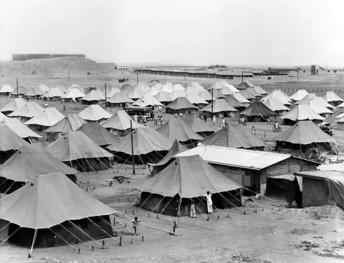 Framed Print : Refugees to Pakistan Framed Print : Refugees to Pakistan