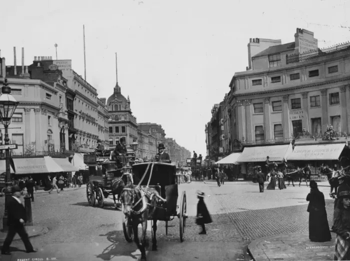 Framed Print : Regent Circus Framed Print : Regent Circus