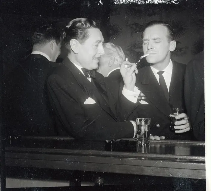 Framed Print : Reginald Gardiner Lighting Cigarette for Douglas Fairbanks Jr Framed Print : Reginald Gardiner Lighting Cigarette for Douglas Fairbanks Jr