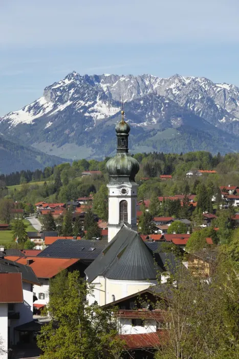 Framed Print : Reit im Winkl with the parish church of St. Pankratius, St. Pancras, Mt Zahmer Kaiser in Tyrol, Chiemgau region, Upper Bavaria, Bavaria, Germany, Europe Framed Print : Reit im Winkl with the parish church of St. Pankratius, St. Pancras, Mt Zahmer Kaiser in Tyrol, Chiemgau region, Upper Bavaria, Bavaria, Germany, Europe