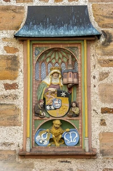 Relief, image of St Elizabeth above the entrance to the Renaissance Tower of the historic Town Hall, market square, historic centre, Marburg, Hesse, Germany