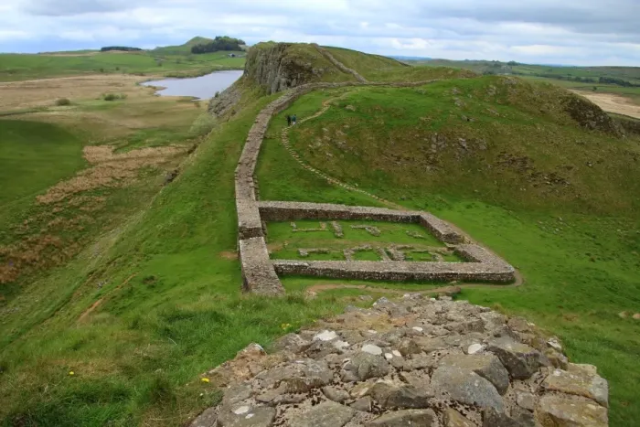 Framed Print : The remains of Milecastle 39, near Steel Rigg, Hadrians wall, England Framed Print : The remains of Milecastle 39, near Steel Rigg, Hadrians wall, England