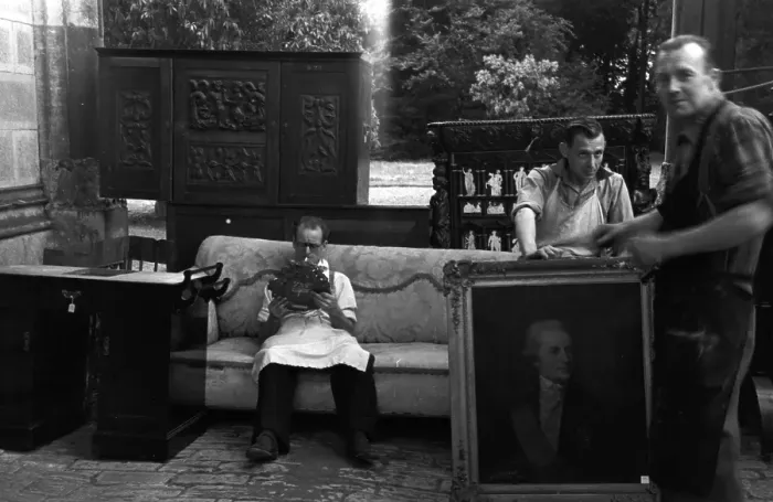 Framed Print : Removal Men