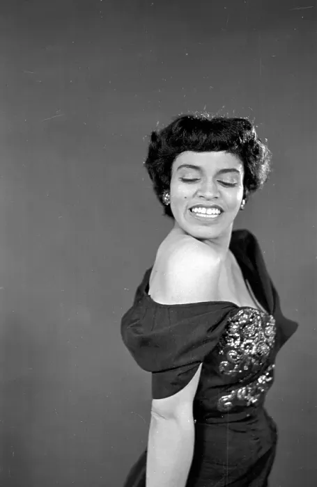 Framed Print : Revue Singer