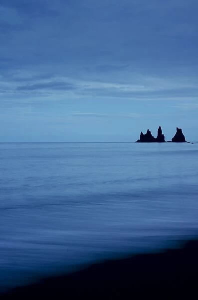 Reynisdrangar rock formation near Vik i Myrdal, black sandy beach, southern coast, Iceland, Europe