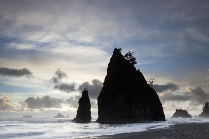 Framed Print : Rialto Beach in Olympic National Park, La Push, Washington, United States Framed Print : Rialto Beach in Olympic National Park, La Push, Washington, United States