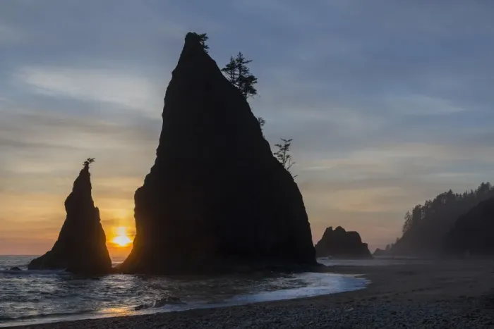 Framed Print : Rialto Beach at sunset, Washington State, USA Framed Print : Rialto Beach at sunset, Washington State, USA