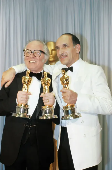 Framed Print : Richard Attenborough and Ben Kingsley with Oscars Framed Print : Richard Attenborough and Ben Kingsley with Oscars