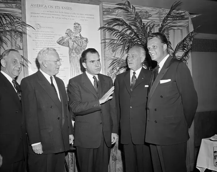 Framed Print : Richard Nixon, Conrad Hilton, Earl Warren and Billy Graham at Prayer Breakfast Framed Print : Richard Nixon, Conrad Hilton, Earl Warren and Billy Graham at Prayer Breakfast