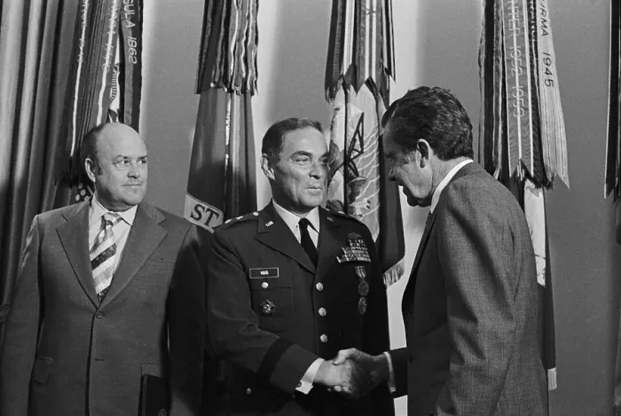 Framed Print : Richard Nixon shaking Alexander Haig's Hand Framed Print : Richard Nixon shaking Alexander Haig's Hand