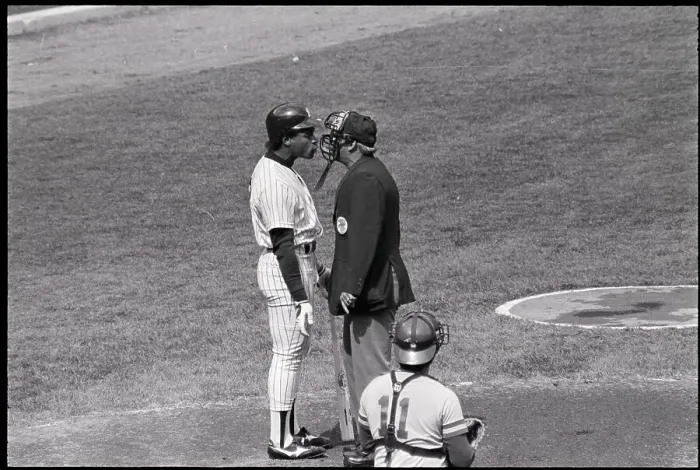 Framed Print : Rickey Henderson Nose-To-Nose W / Umpire
