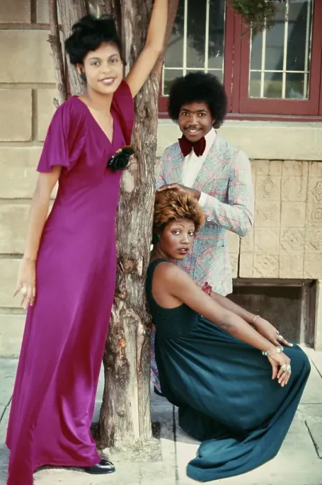 Framed Print : Right On! Fashion Shoot, 1974 Framed Print : Right On! Fashion Shoot, 1974