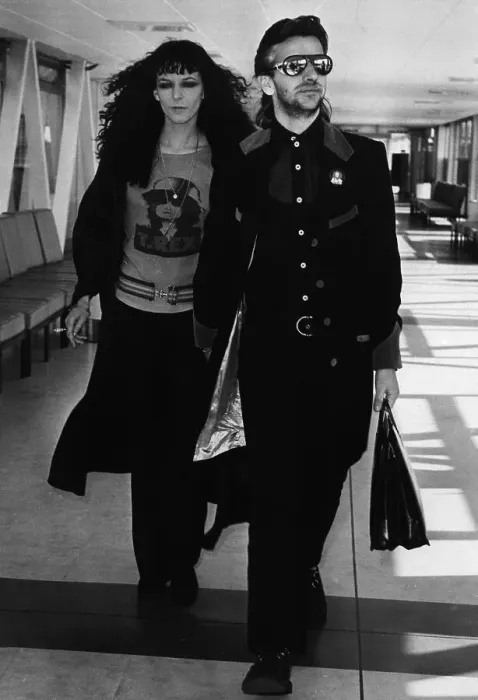 Framed Print : Ringo Starr and Wife Maureen at Airport Framed Print : Ringo Starr and Wife Maureen at Airport