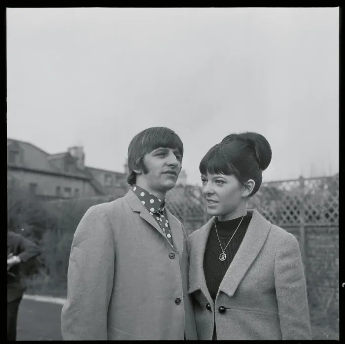 Framed Print : Ringo Starr and Wife Pausing Together Framed Print : Ringo Starr and Wife Pausing Together
