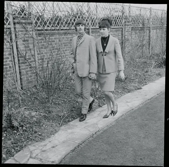 Framed Print : Ringo Starr and Wife on Sidewalk Framed Print : Ringo Starr and Wife on Sidewalk