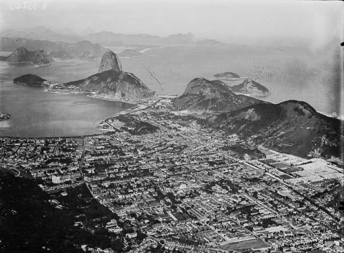 Framed Print : Rio de Janeiro Framed Print : Rio de Janeiro