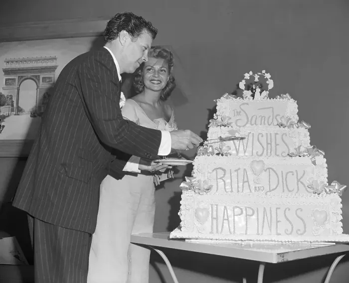 Framed Print : Rita Hayworth and Dick Hymes Cutting Slicing Cake Framed Print : Rita Hayworth and Dick Hymes Cutting Slicing Cake