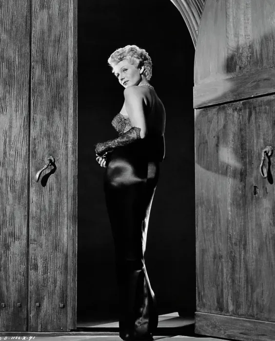 Framed Print : Rita Hayworth in Evening Gown Framed Print : Rita Hayworth in Evening Gown