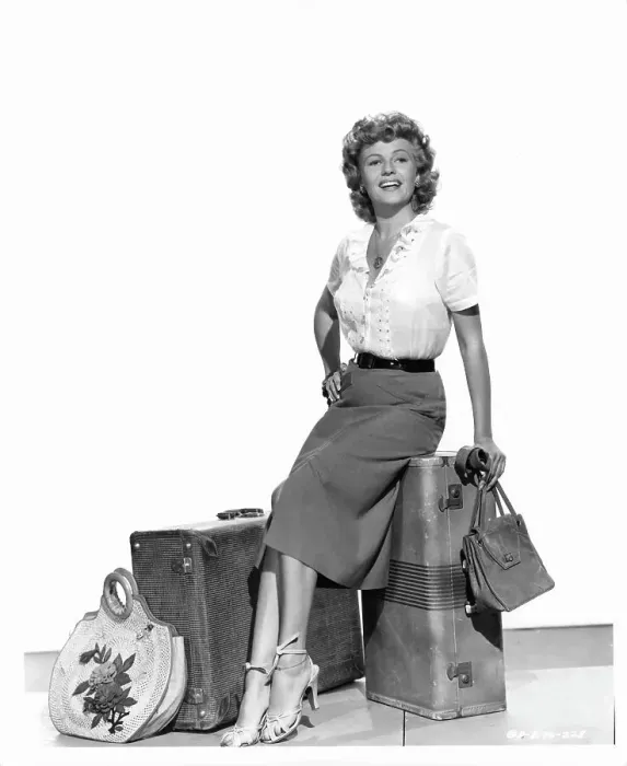 Framed Print : Rita Hayworth In Miss Sadie Thompson Framed Print : Rita Hayworth In Miss Sadie Thompson