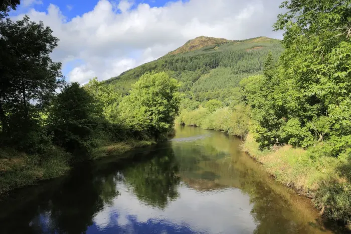 Framed Print : The River Derwent from Bassenthwaite lake, Keswick town, Lake District National Park Framed Print : The River Derwent from Bassenthwaite lake, Keswick town, Lake District National Park