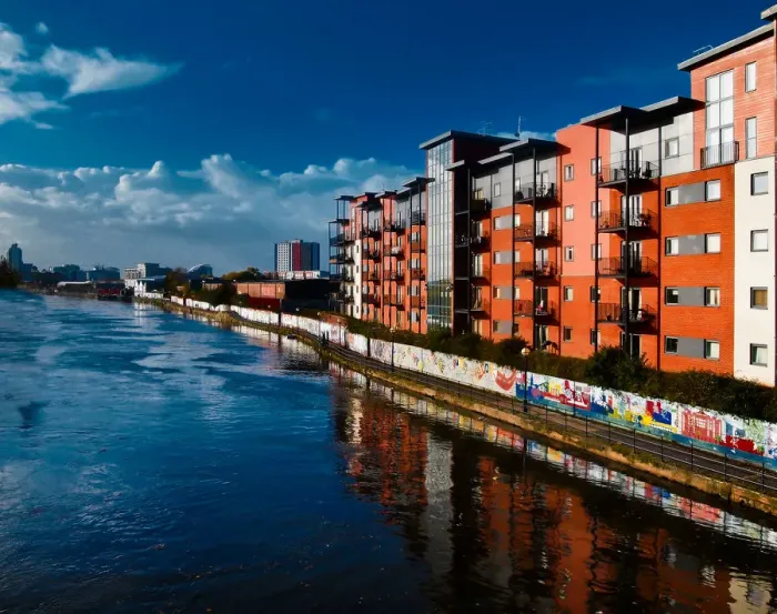 Framed Print : River Irwell flowing to Salford Framed Print : River Irwell flowing to Salford