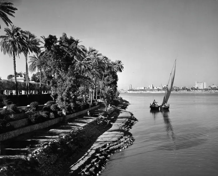 Framed Print : RIVER NILE Framed Print : RIVER NILE