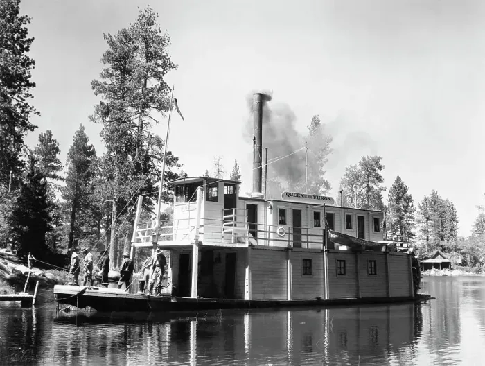 Framed Print : Riverboat Queen of the Yukon Framed Print : Riverboat Queen of the Yukon