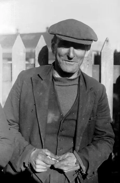 Framed Print : Riveter. 1st October 1938: Scottish riveter John Blue who worked on the Framed Print : Riveter. 1st October 1938: Scottish riveter John Blue who worked on the