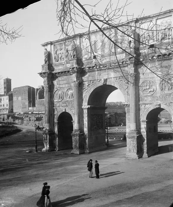 Framed Print : Road to Forum Passing Arch of Constantine Framed Print : Road to Forum Passing Arch of Constantine
